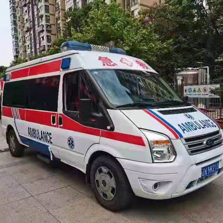 抱罗镇长途救护车护送病人返乡